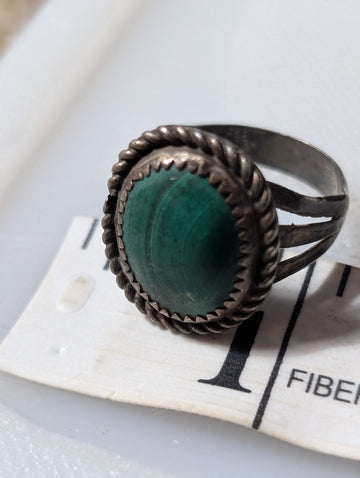 Vintage Sterling Silver Malachite Oval Cabochon Ring Size 9